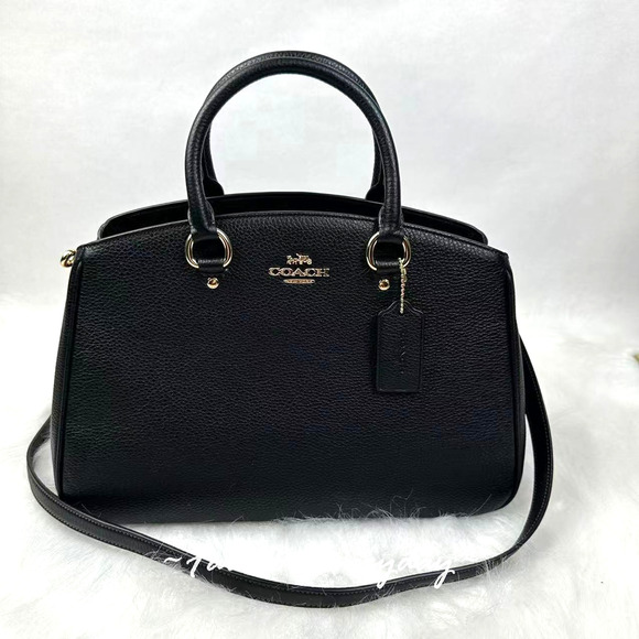 Coach Handbags - Coach Savannah Carryall Bag Crossbody In Leather/Gold/Black CAL56 NWT